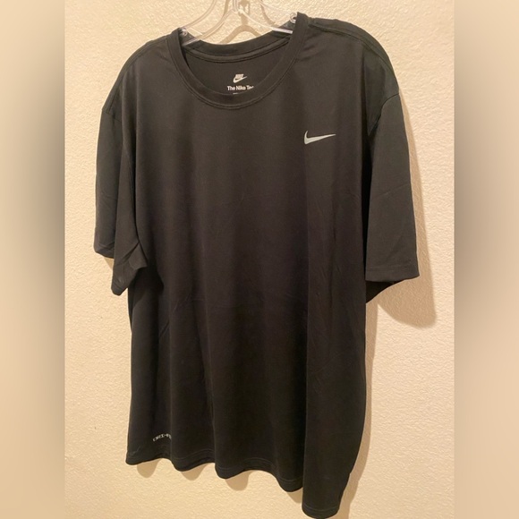 Nike Other - Nike Men's Black Short Sleeve Tee NWOT